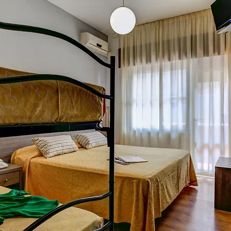 Hotel Maxy